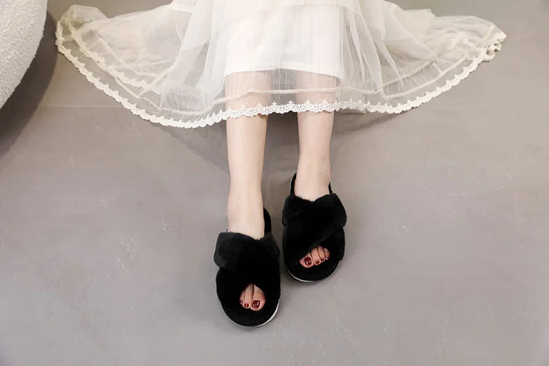 Mara® | Women's fluffy cross-strap slippers