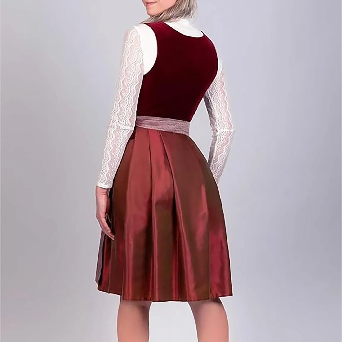Sonia® | Oktoberfest Fashion Perfect For Chic