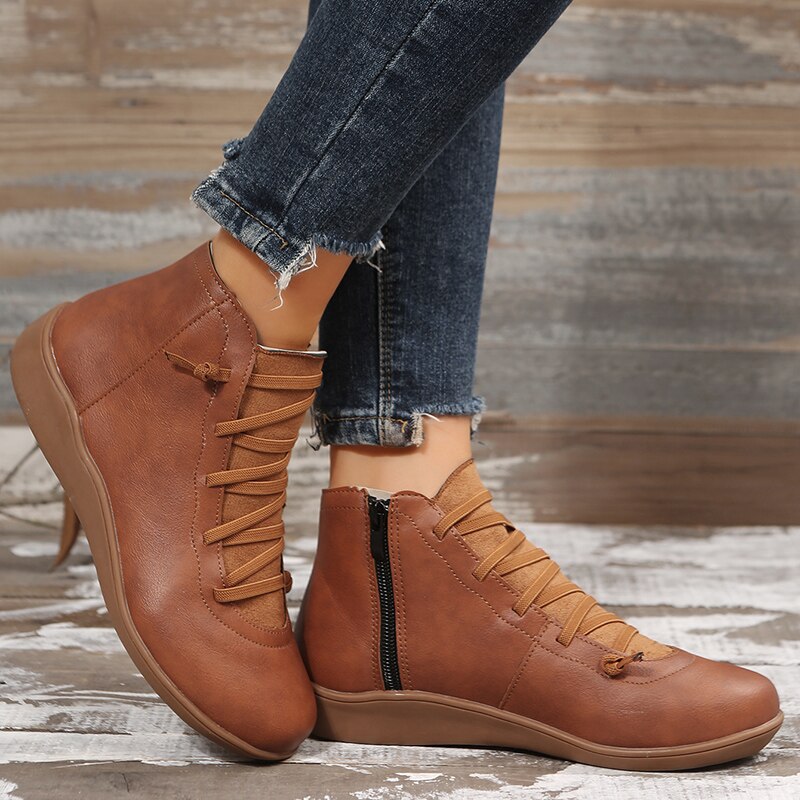 Alicia | Durable and supportive orthopedic boots