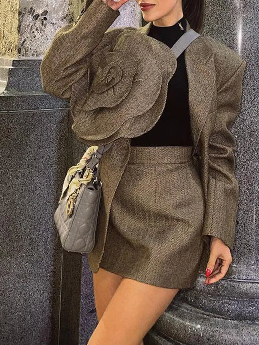 Yolanda | Elegant brown blazer and skirt for women