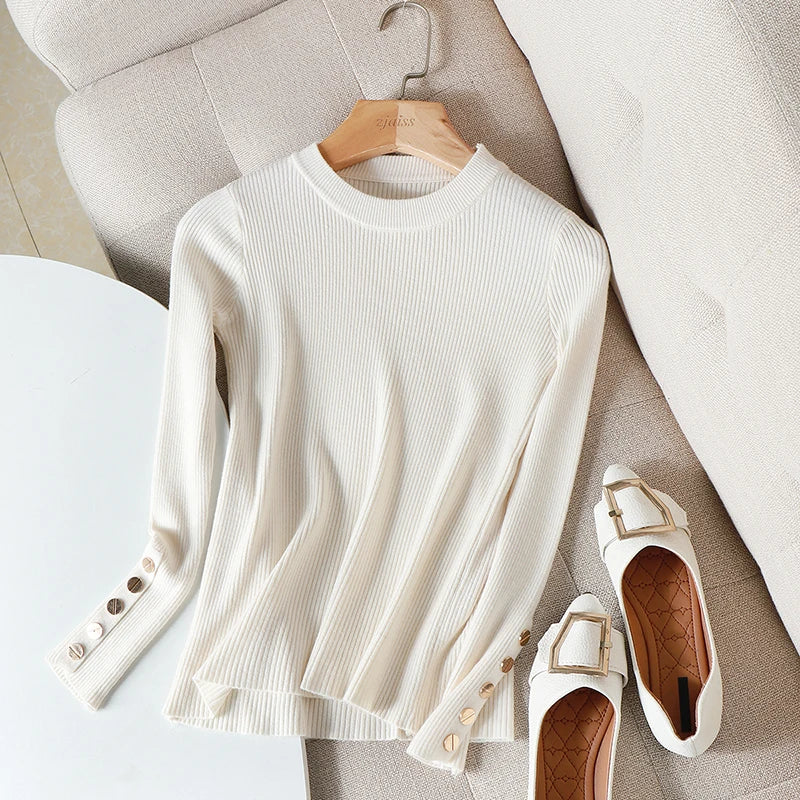 Regine | Chunky knit sweater with buttons for women