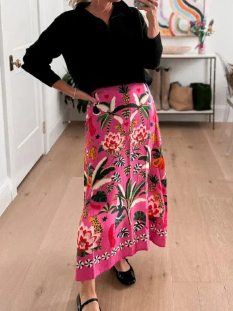 Daniela® | Elegant Dress With Flowers