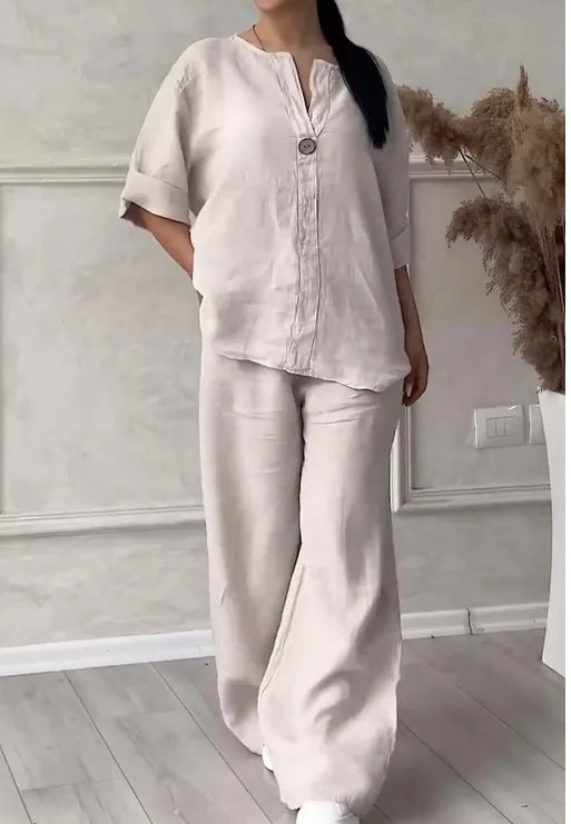 Soraya | Casual set - V-neck top and trousers