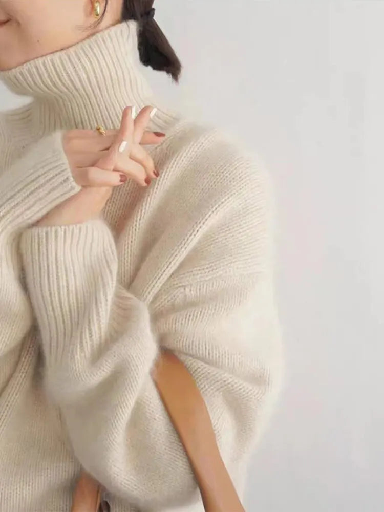 Yasmina | Cozy knit turtleneck sweater