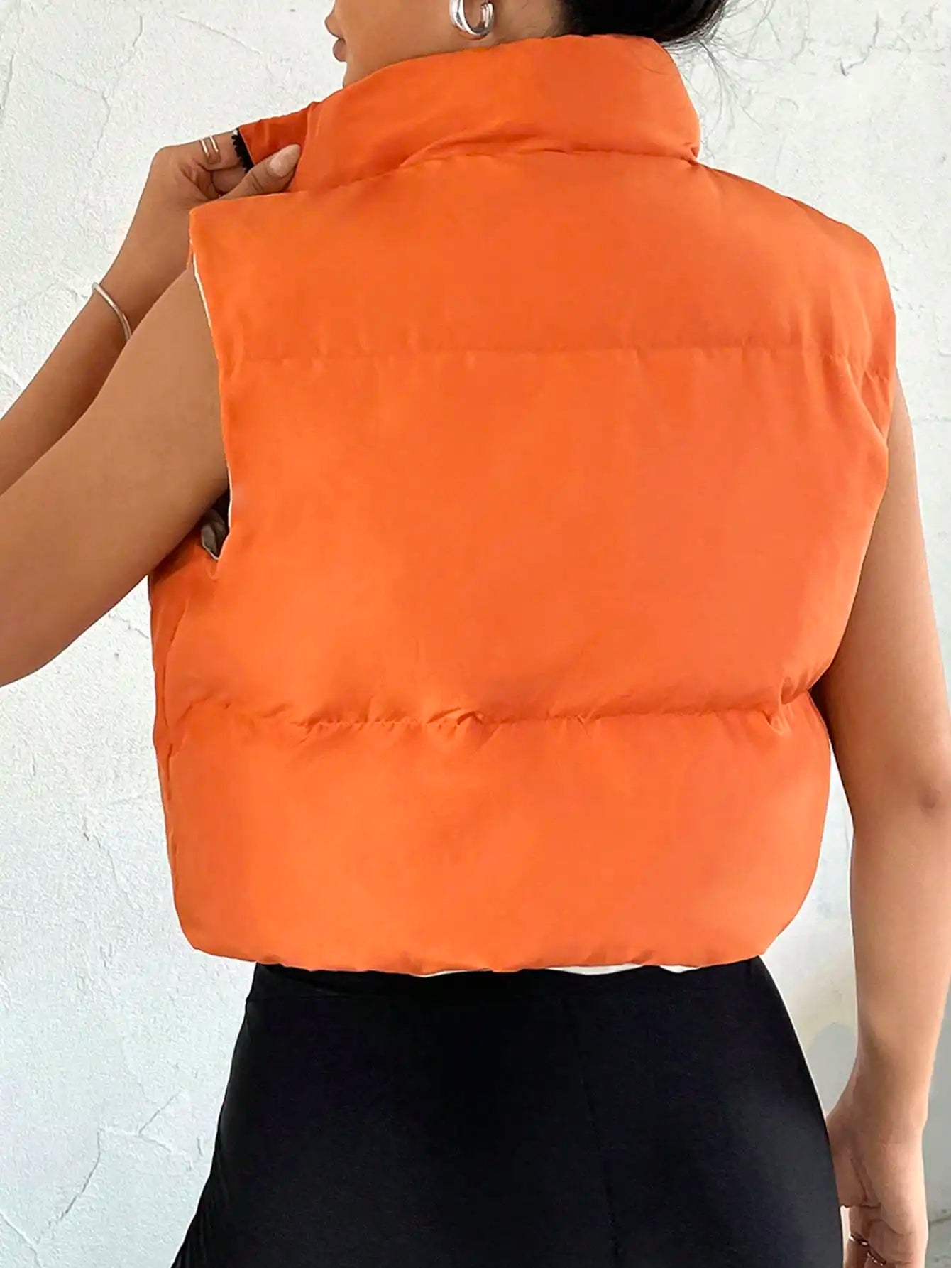 Sofia | Sleeveless women's vest with stand-up collar and zipper