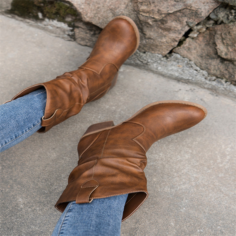 Helga | Casual, orthopedic cut boots