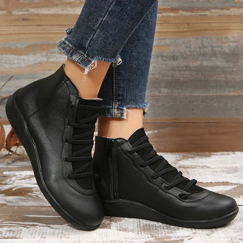 Alicia | Durable and supportive orthopedic boots