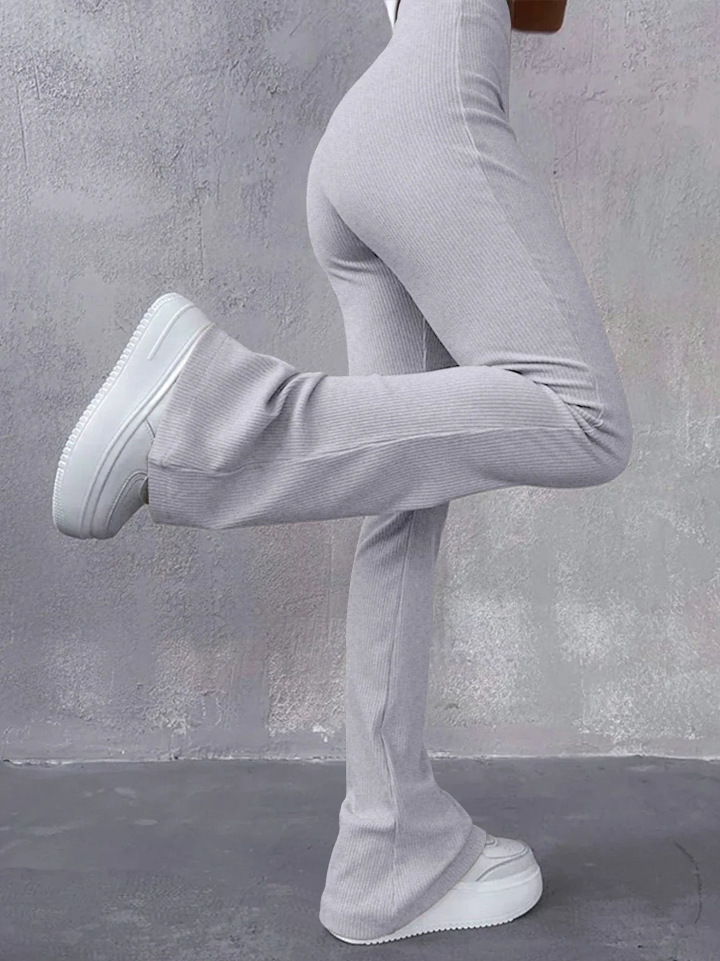 Virginia® | Ribbed Flare Pants High Waist