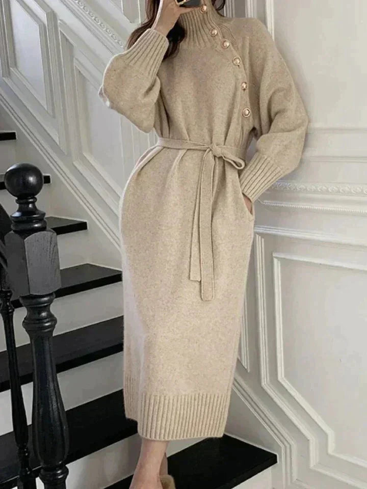 Corina | Elegant and casual garment