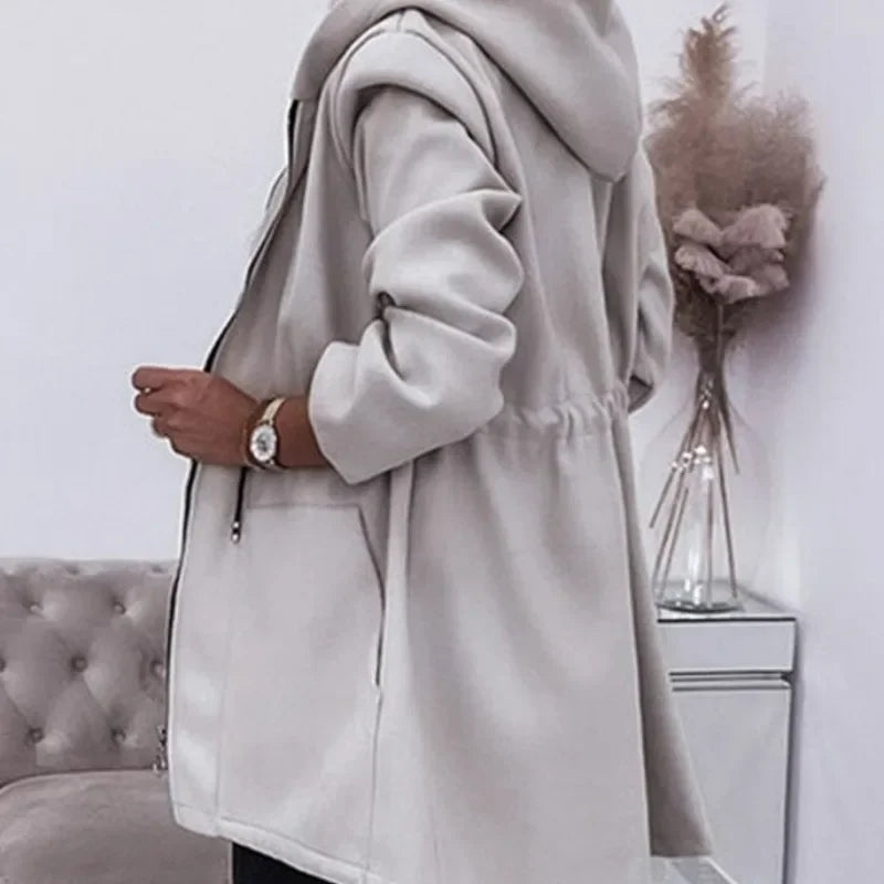 Karol | Pleated jacket with hood and zip