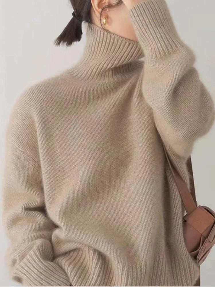 Yasmina | Cozy knit turtleneck sweater