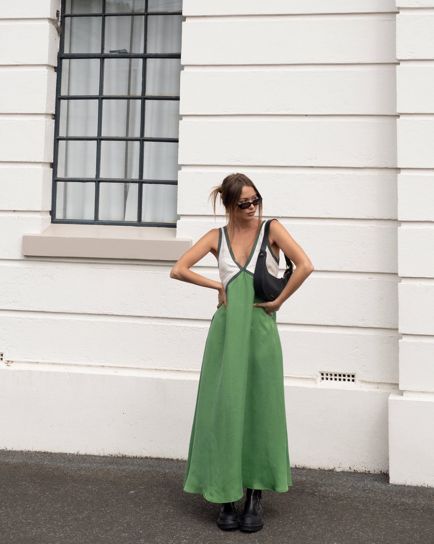Maria® | Lightweight V-Neck Maxi Dress