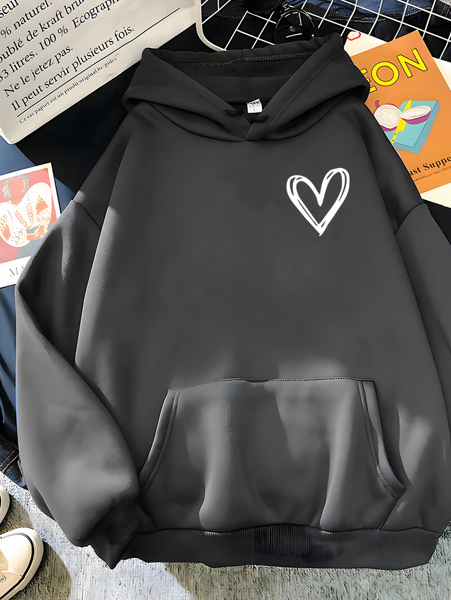 Dora | Women's heart print hoodie