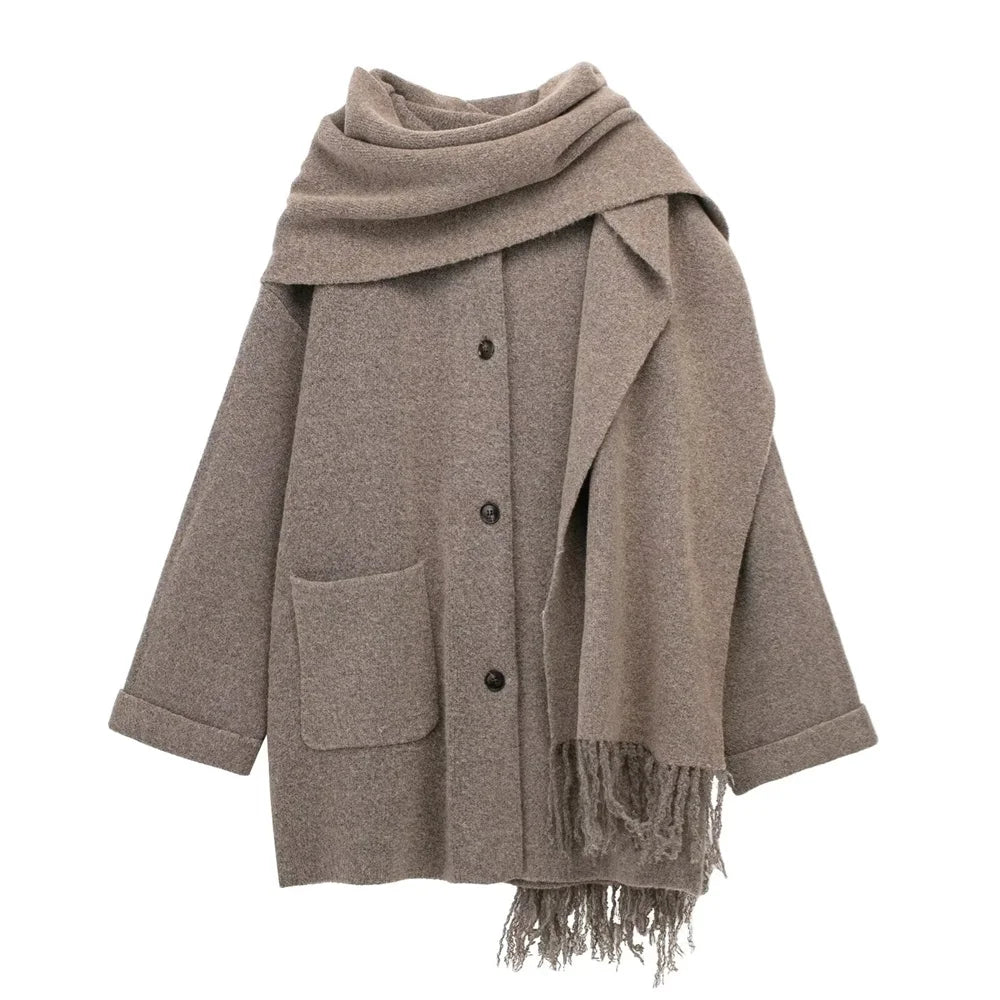 Rosario | Elegant and casual women's knitted coat with scarf