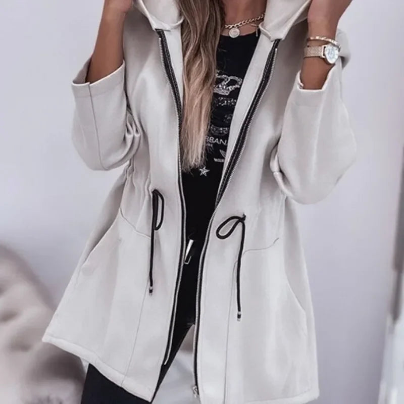 Karol | Pleated jacket with hood and zip