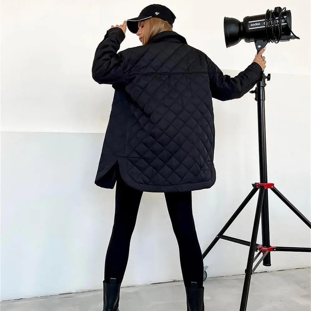 Zaida | Classic padded jacket with snap fasteners for women
