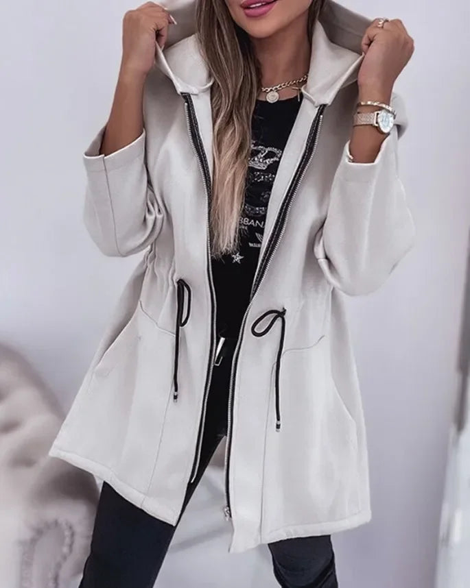 Karol | Pleated jacket with hood and zip