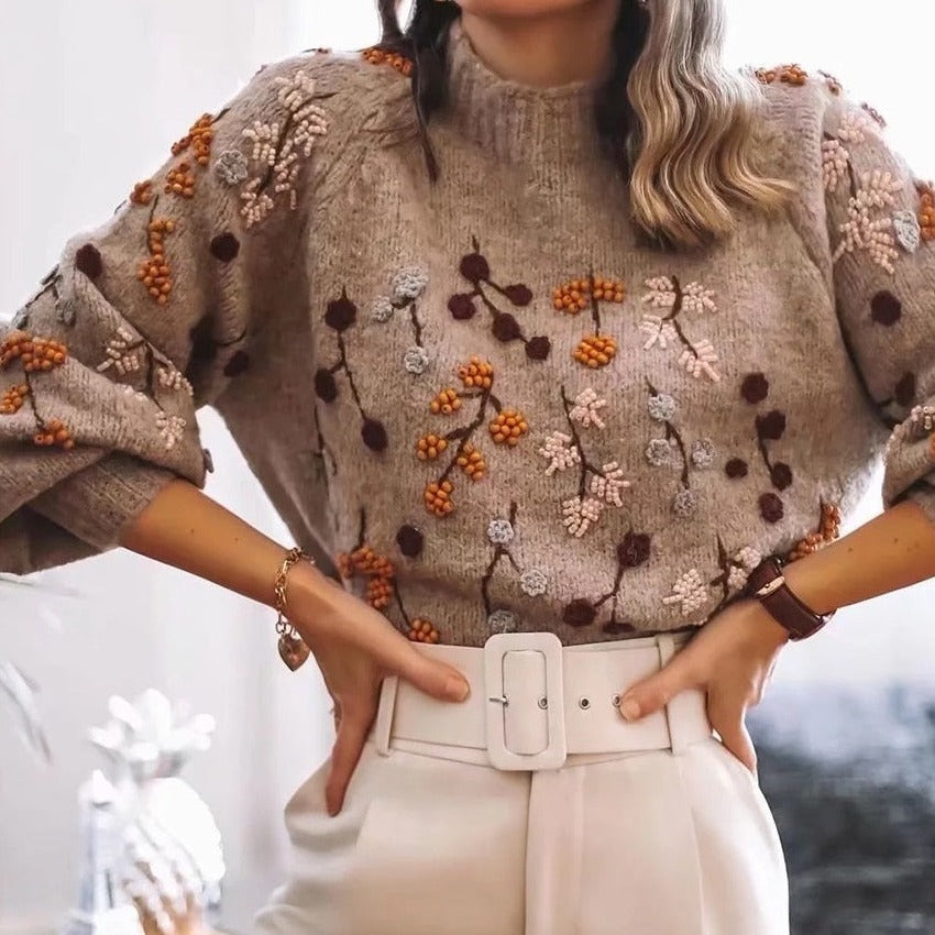 Larisa | Comfortable and soft women's sweater with an autumn print