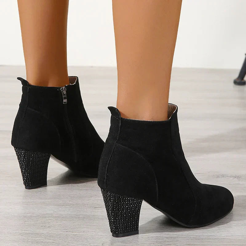 Olga | Casual, orthopedic cut boots