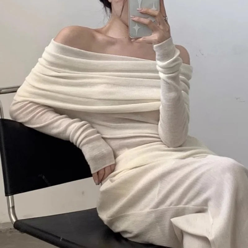 Magda | Women's off-the-shoulder sweater