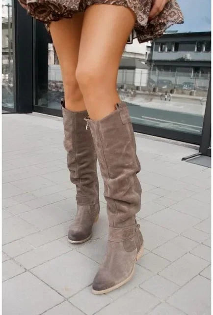 Ivana | Durable and supportive orthopedic boots