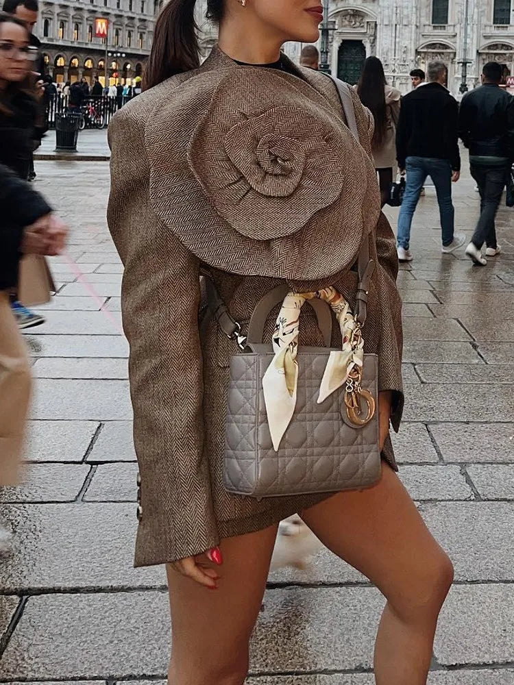 Yolanda | Elegant brown blazer and skirt for women