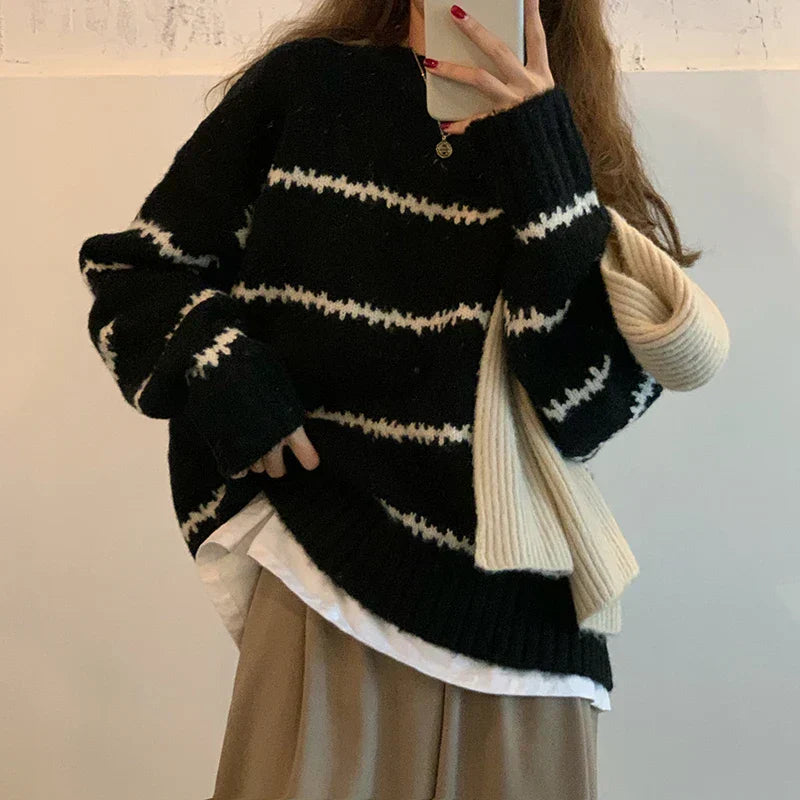 Lidia | Cozy striped sweater for women