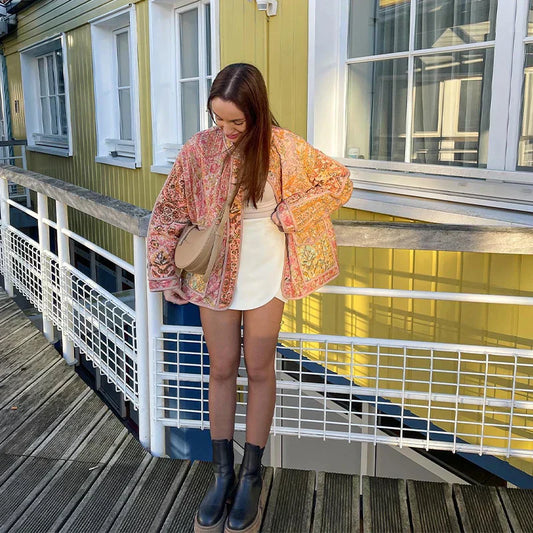Anita | Stylish and fashionable jacket with a print