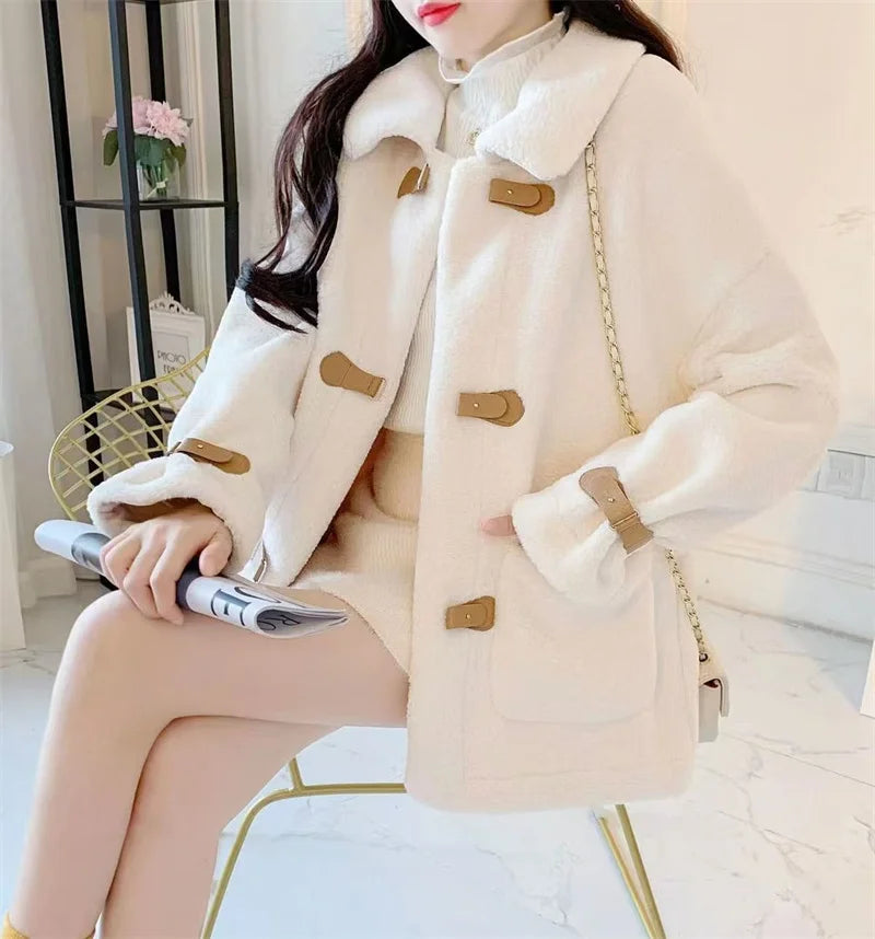 Carina| Classic and elegant winter coat