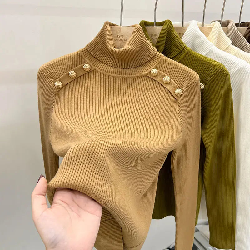 Renata | Turtleneck sweater from Arvini for autumn and winter