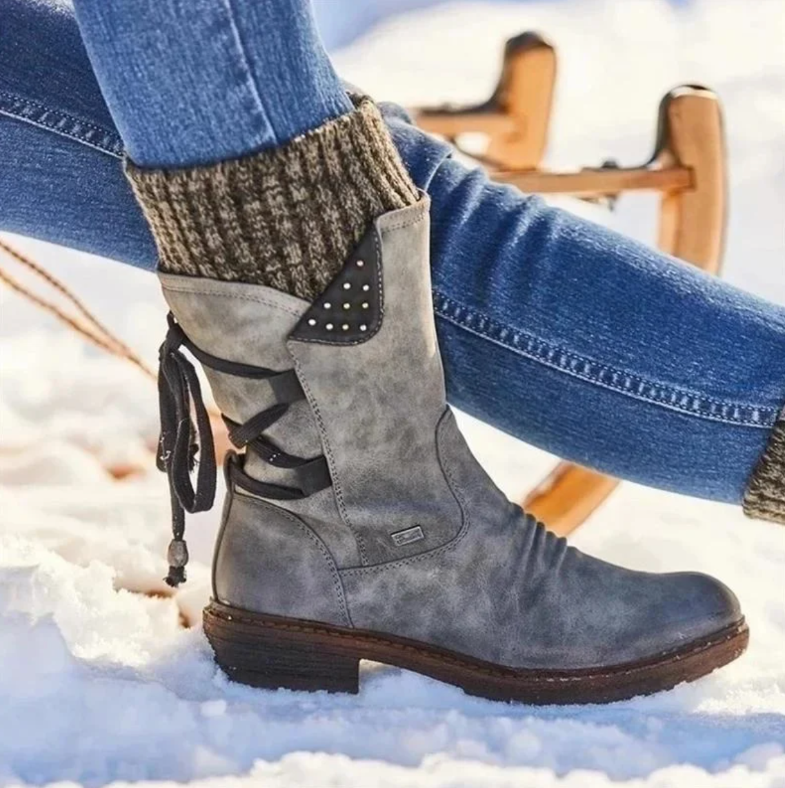 Marta | Timeless and supportive orthopedic boots