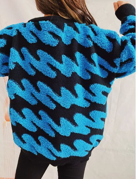 Gabriela| Chic and relaxed winter sweater