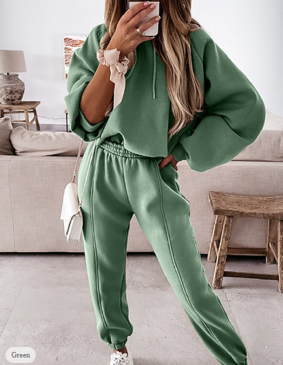 Lorena | Relaxed and stylish winter garment