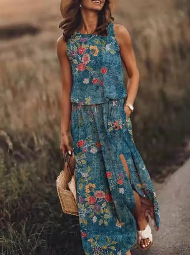 Jed | Women's maxi dress with graphic prints for summer