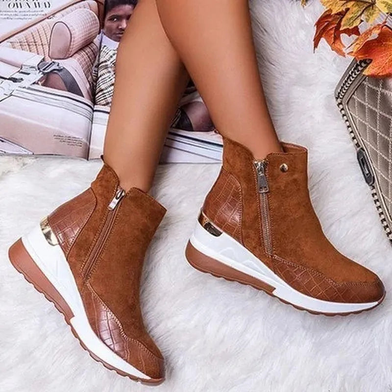 Rebecca | Women's ankle boots with a wedge heel and thick sole