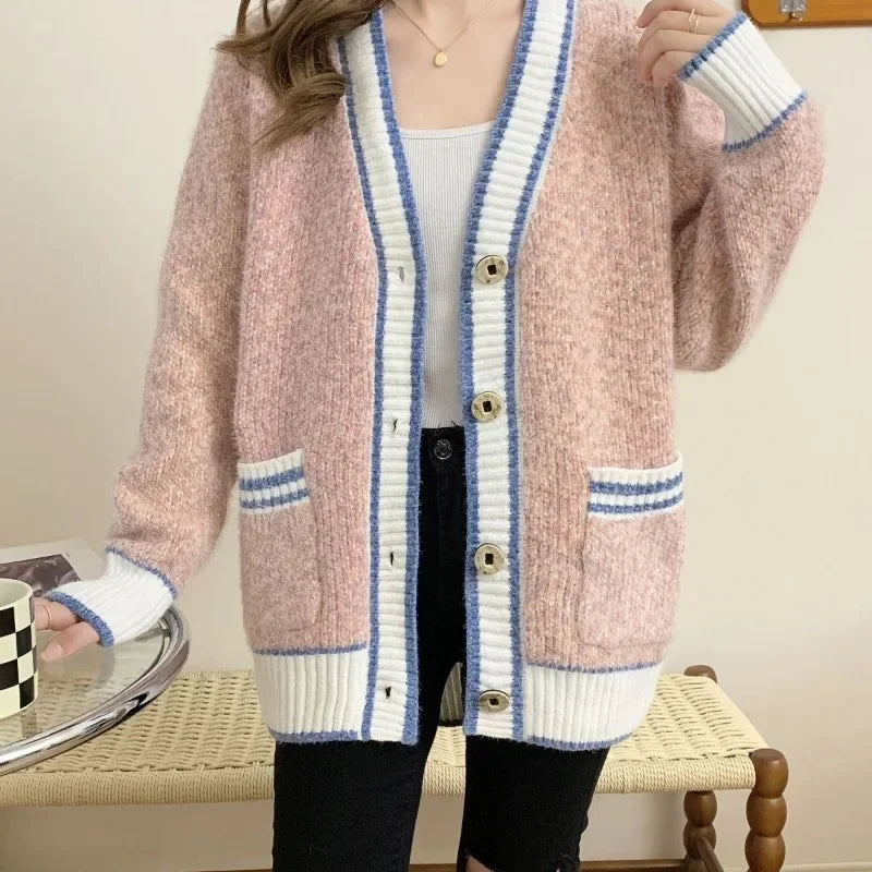 Nicolasa | Elegant and versatile winter cardigan