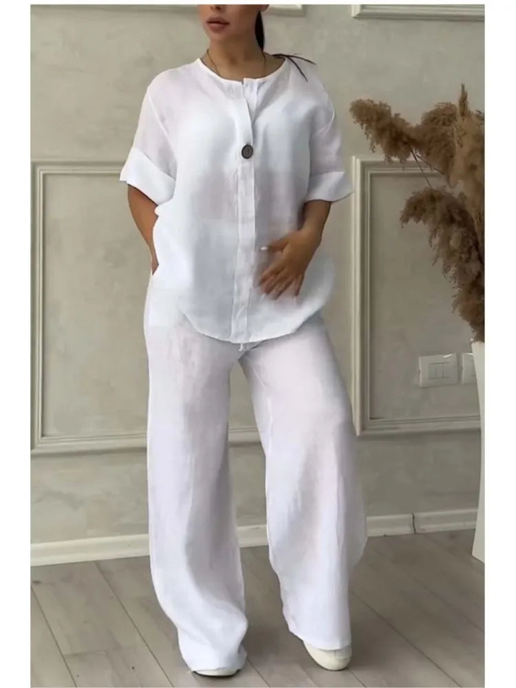 Soraya | Casual set - V-neck top and trousers