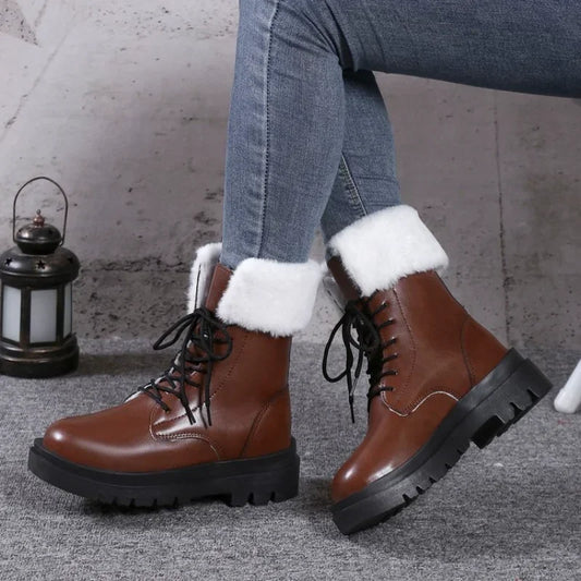 Paola | Custom-made and comfortable orthopedic shoes
