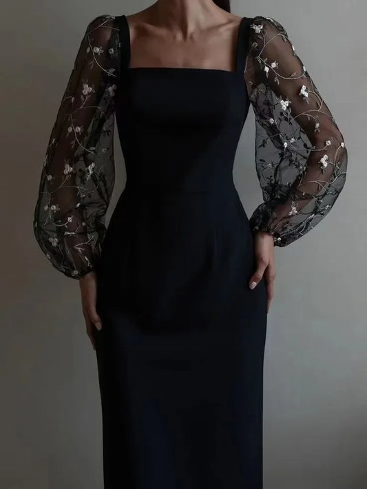 Aurora® | Evening And Party Dress With Square Neckline And Long Sleeves