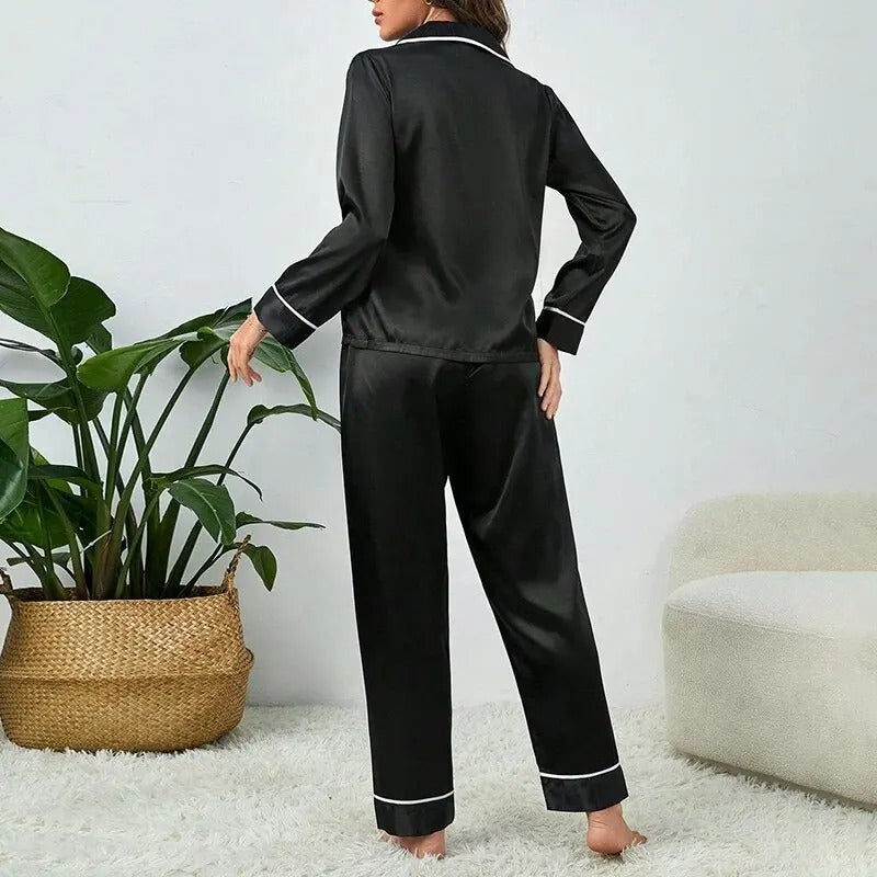 Mariana® | Silky pajama set for women