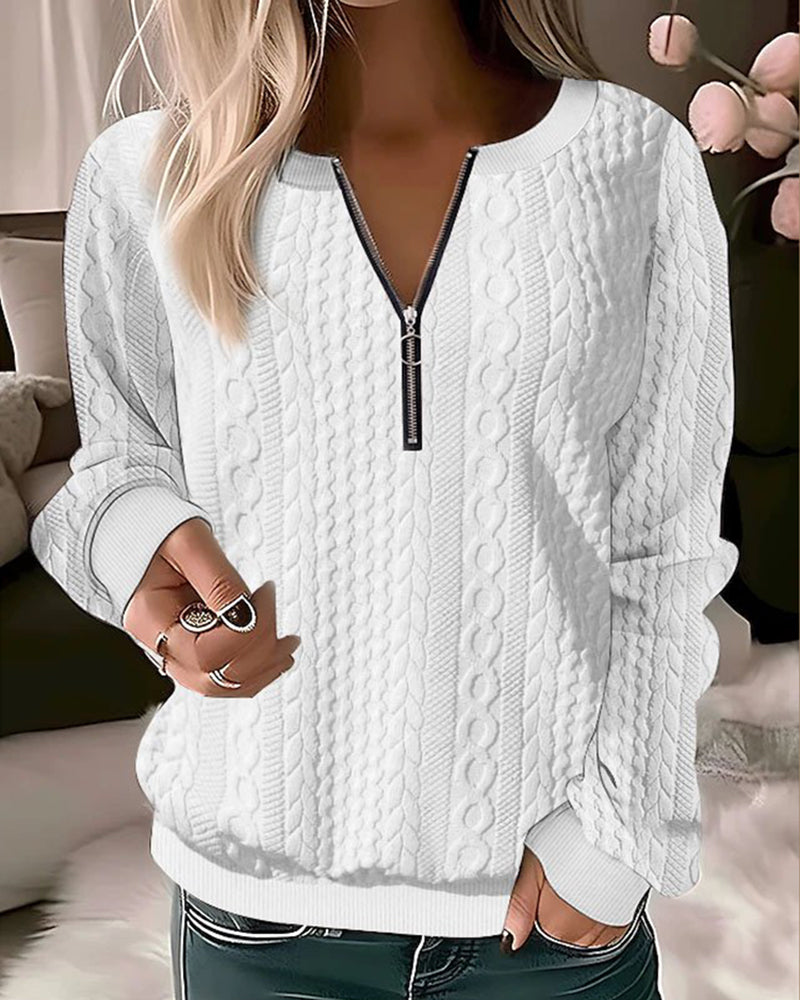 Lucrecia | Timeless and stylish winter sweater
