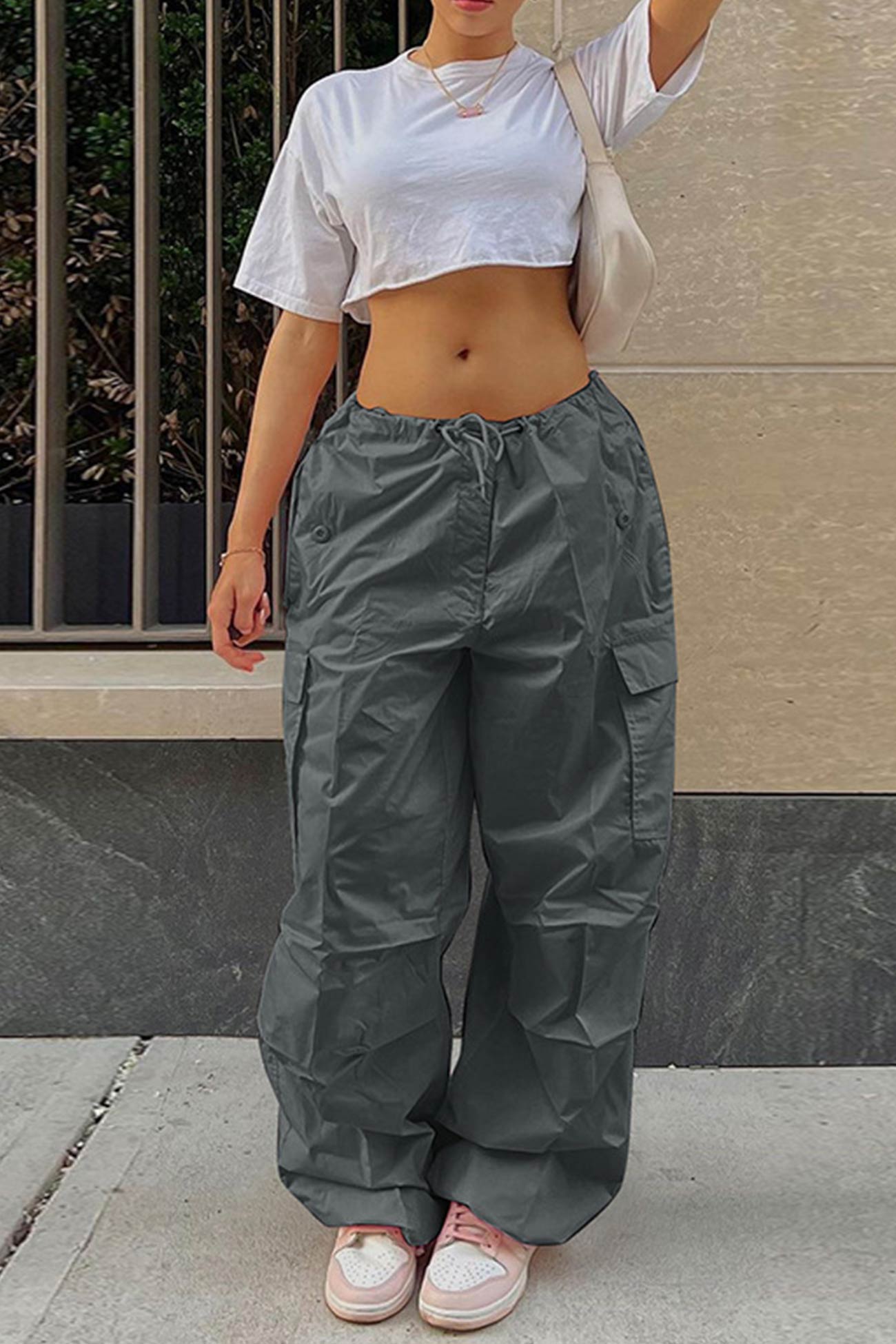 Valeria | Solid color high waist cargo pants