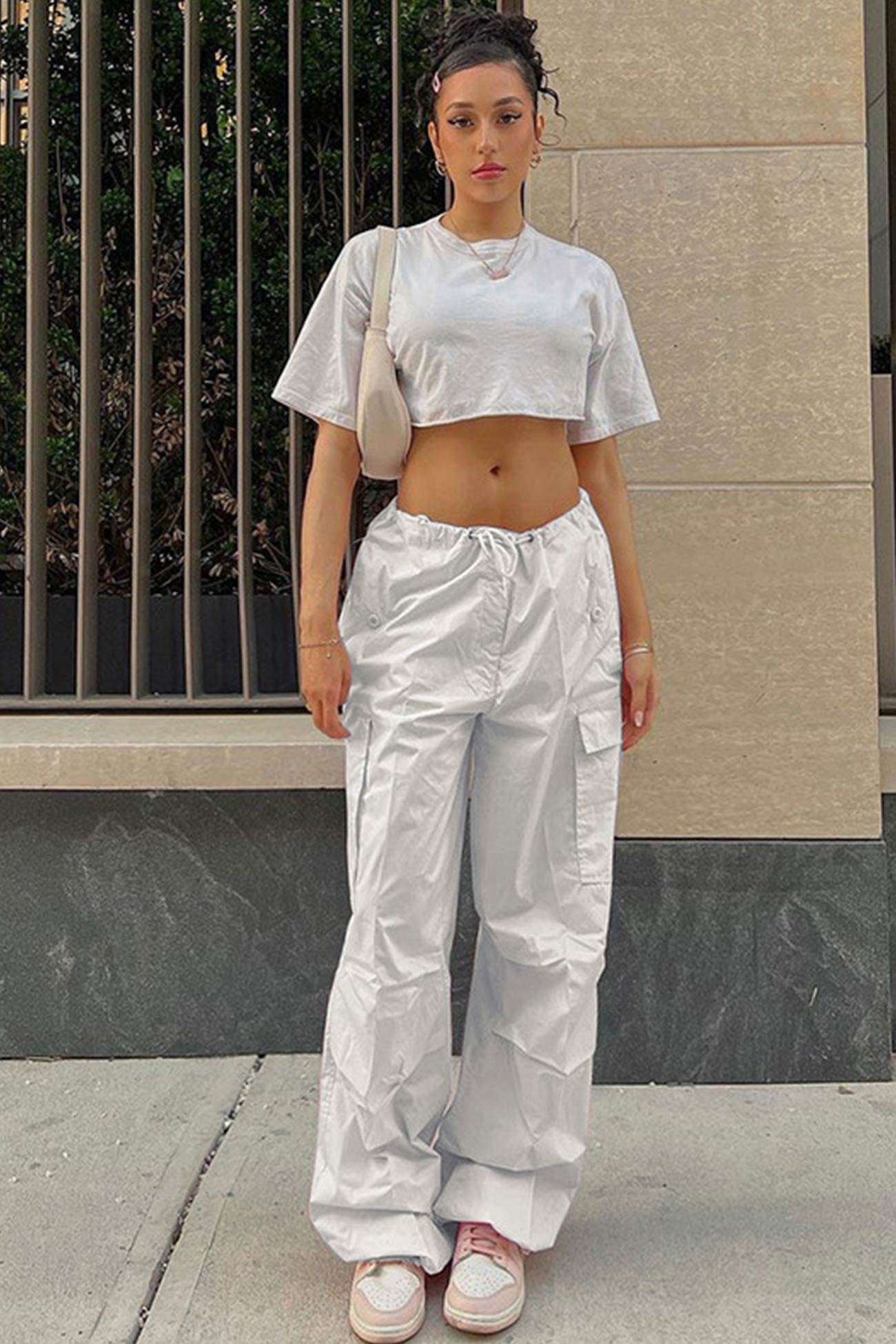 Valeria | Solid color high waist cargo pants