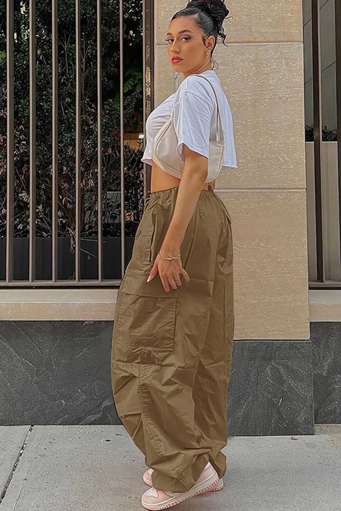 Valeria | Solid color high waist cargo pants