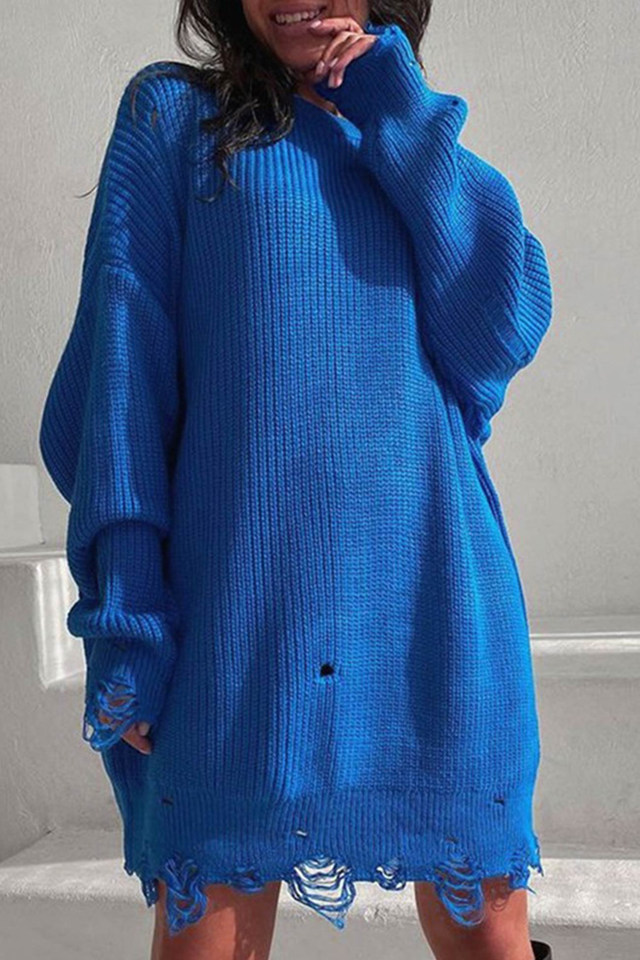 Ingrid | Solid color distressed crew neck sweater