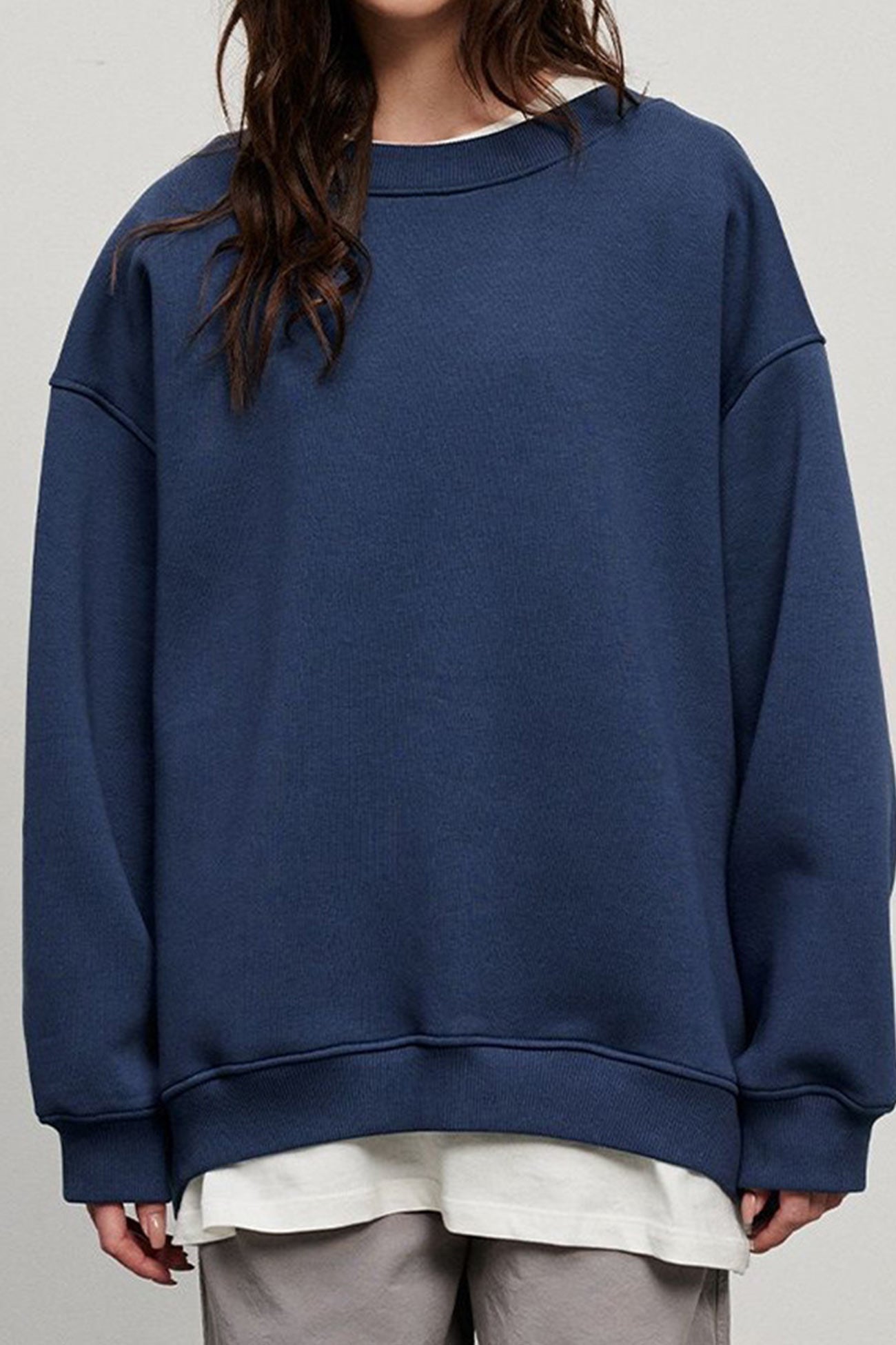 Isadora | Solid oversized crew neck sweatshirt