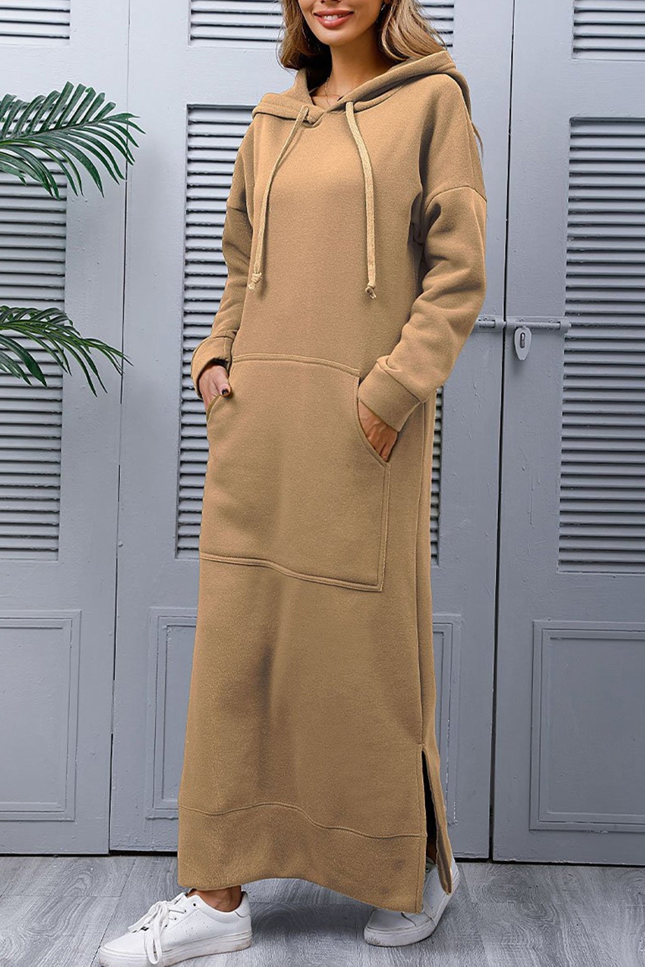 Nadia | Solid hooded dress with pockets and a slit at the hem