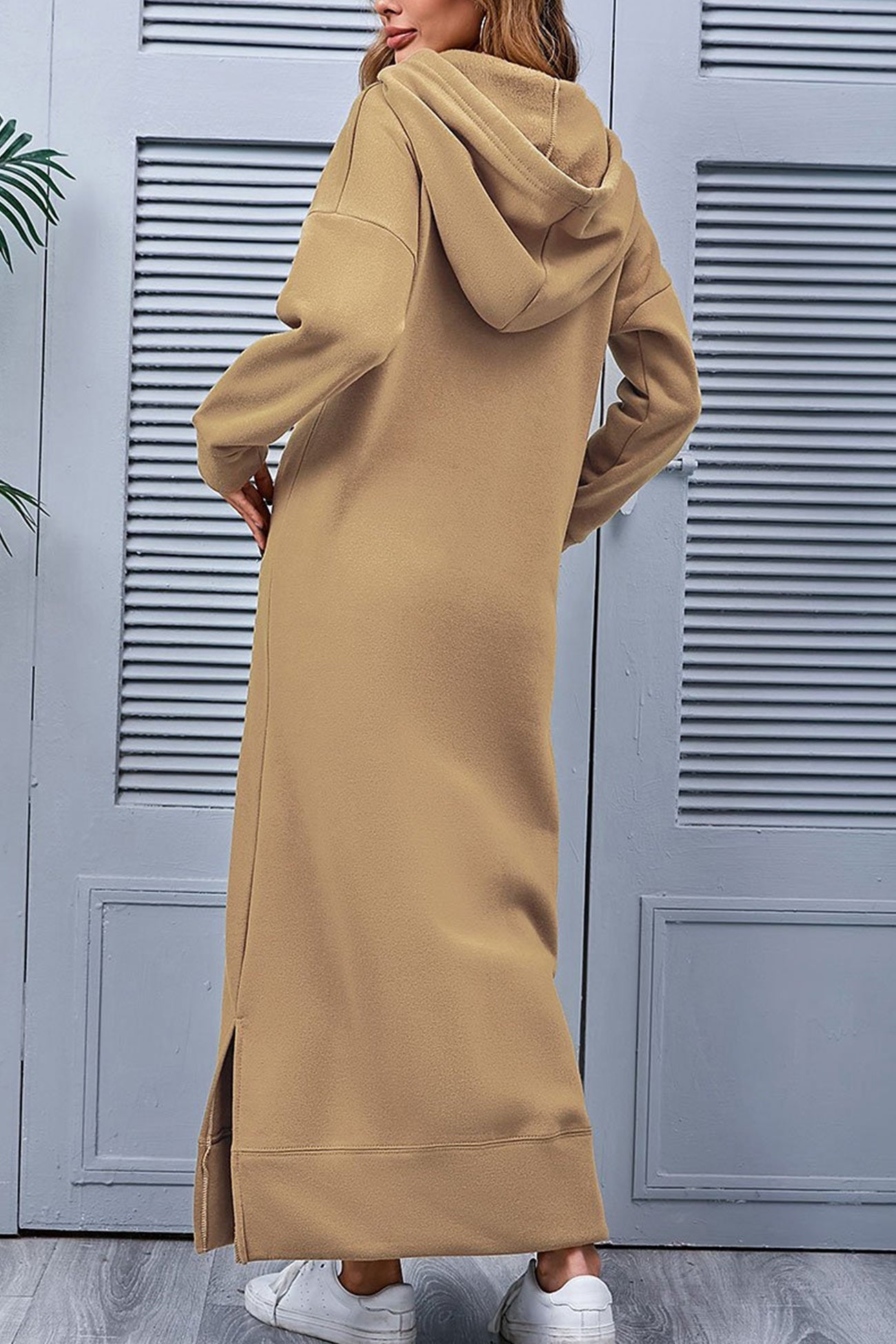 Nadia | Solid hooded dress with pockets and a slit at the hem