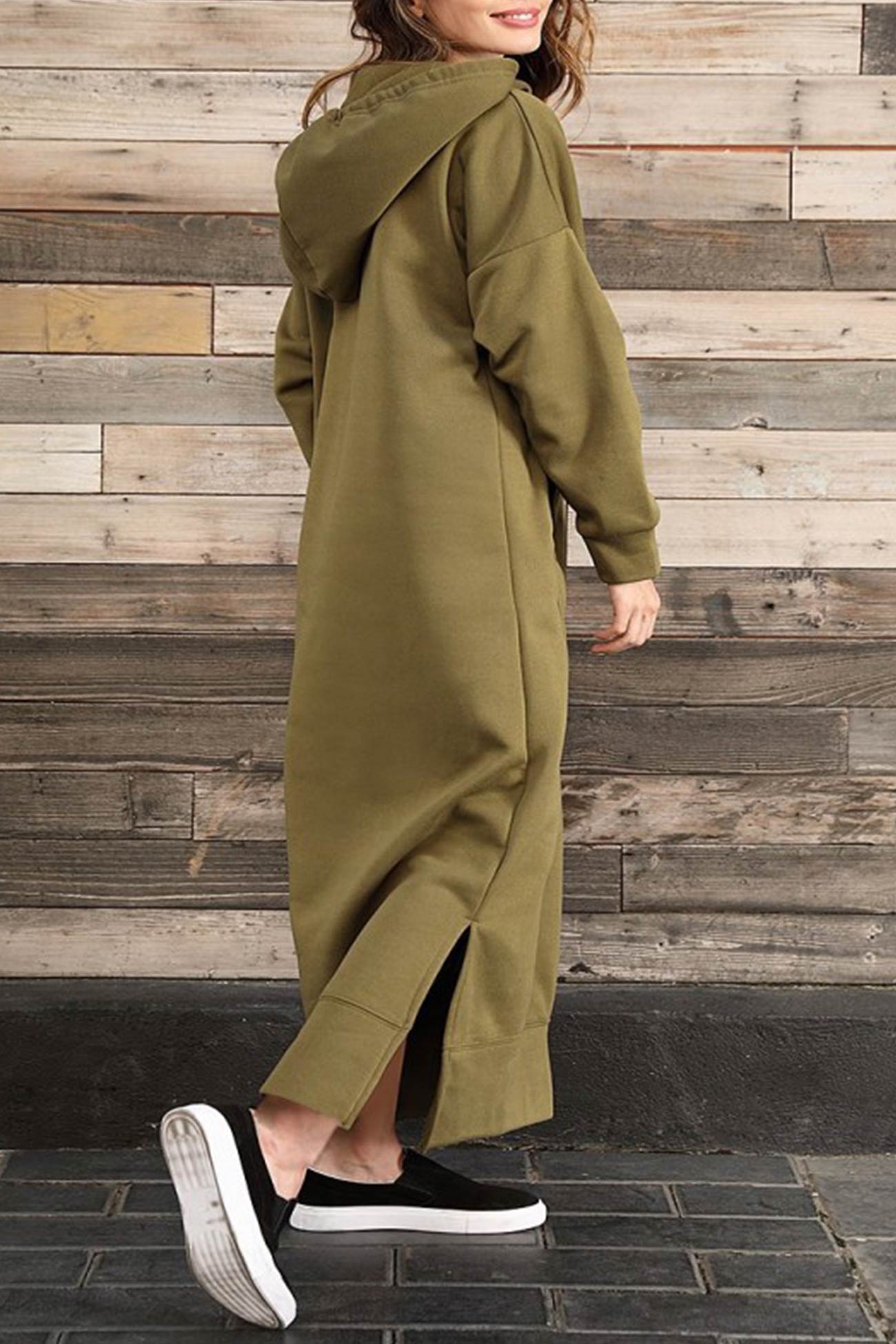 Nadia | Solid hooded dress with pockets and a slit at the hem