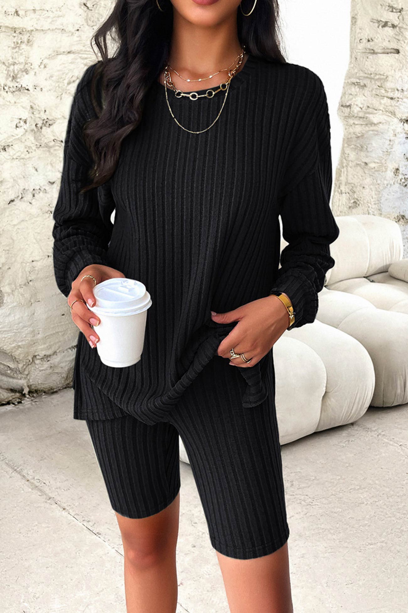 Simone | Solid ribbed knit top and shorts set